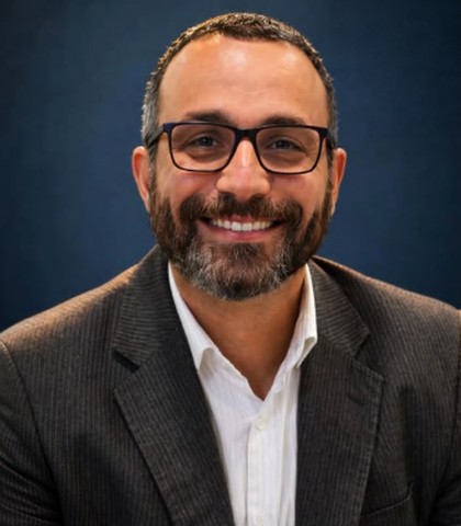 Consultor da equipe Cornerstone 4